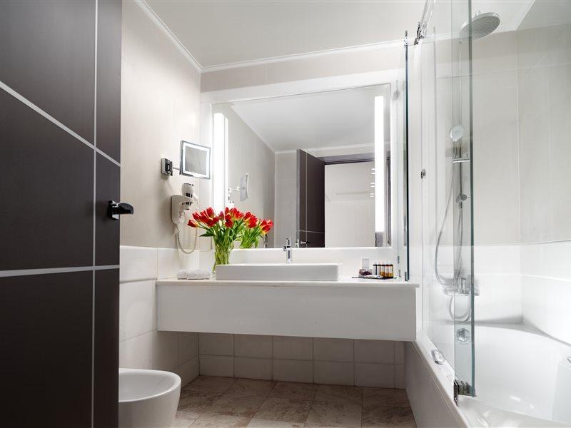 Holiday Suites Athene
