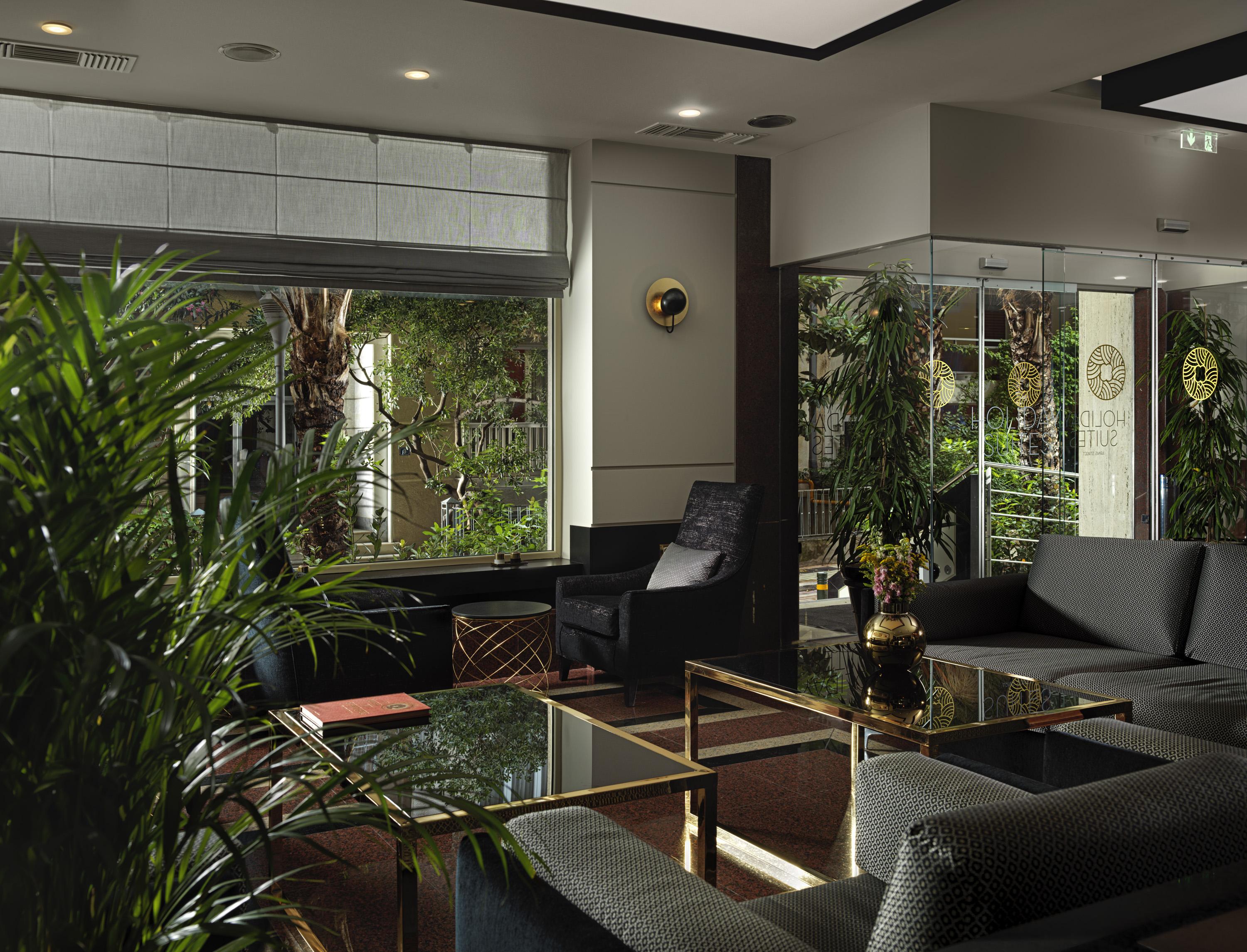 Holiday Suites 4* Athene