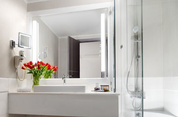 Holiday Suites Otel